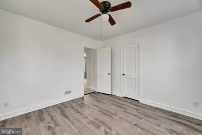 244 W Champlain Avenue, Wilmington, DE 19804 - Photo 12