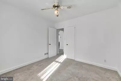 244 W Champlain Avenue, Wilmington, DE 19804 - Photo 10