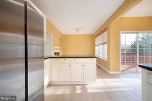 29 Sycamore Ln, Bear, DE 19701 - Photo 4