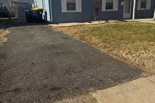 452 Anderson Dr, Wilmington, DE 19801 - Photo 2