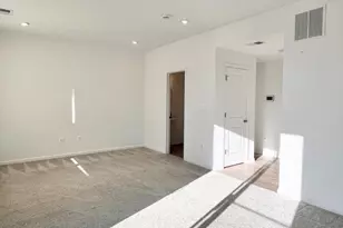 310 Andrew Ct, Middletown, DE 19709 - Photo 2