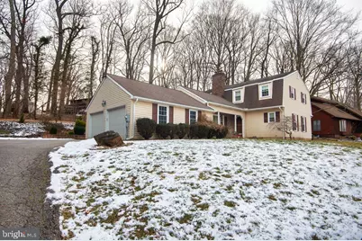 5518 E Timberview Ct, Wilmington, DE 19808 - Photo 2