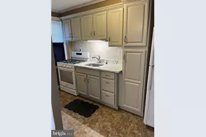 1021 Dover Avenue, Wilmington, DE 19805 - Photo 2