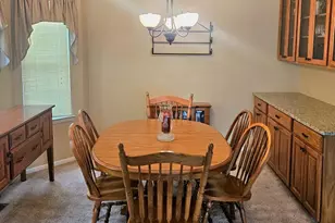 479 Granger Dr, Bear, DE 19701 - Photo 2