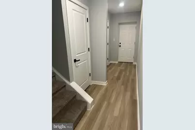 605 W 8th Street, Wilmington, DE 19801 - Photo 28