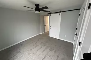 605 W 8th St, Wilmington, DE 19801 - Photo 22