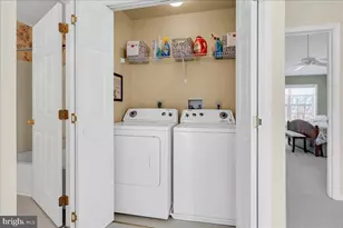 338 S Waterford Ln, Wilmington, DE 19808 - Photo 16