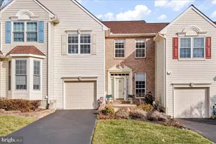 338 S Waterford Ln, Wilmington, DE 19808 - Photo 2