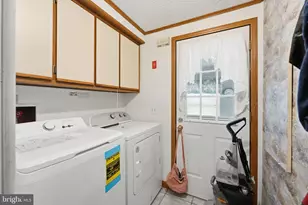 47 Lee Dr, Wilmington, DE 19808 - Photo 14