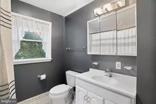 1431 Oak Hill Dr, Wilmington, DE 19805 - Photo 20