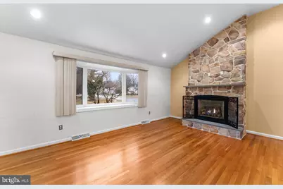 2115 Coventry Drive, Wilmington, DE 19810 - Photo 2