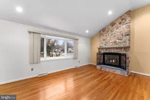 2115 Coventry Dr, Wilmington, DE 19810 - Photo 2