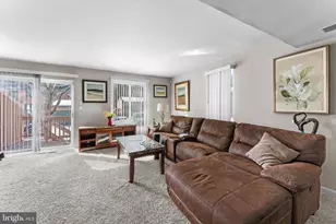 52 Paladin Dr, Wilmington, DE 19802 - Photo 2