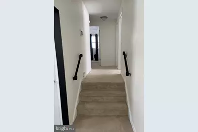 151 W Rutherford Drive, Newark, DE 19711 - Photo 6