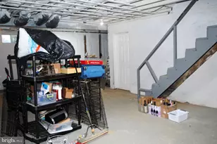 400 W Holly Oak Rd, Wilmington, DE 19809 - Photo 48