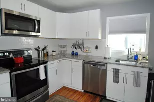 400 W Holly Oak Rd, Wilmington, DE 19809 - Photo 24