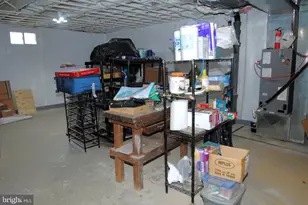 400 W Holly Oak Rd, Wilmington, DE 19809 - Photo 46