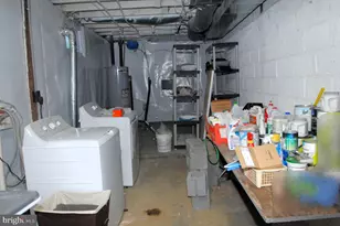 400 W Holly Oak Rd, Wilmington, DE 19809 - Photo 44