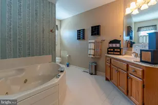 24 Eynon Ct, Hockessin, DE 19707 - Photo 14