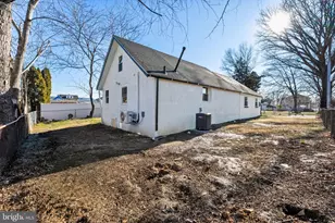 8 Delmar St, New Castle, DE 19720 - Photo 6