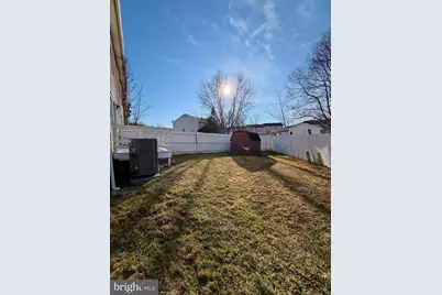 135 Whitburn Place, Newark, DE 19702 - Photo 2