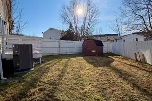 135 Whitburn Pl, Newark, DE 19702 - Photo 2