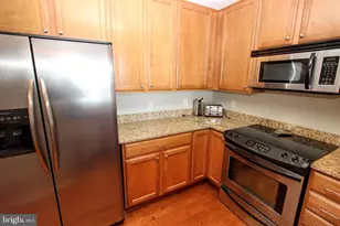 105 Christina Landing Dr, Wilmington, DE 19801 - Photo 12