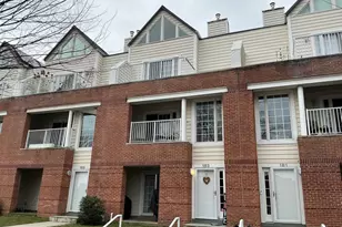 183 Christina Landing Dr, Wilmington, DE 19801 - Photo 2