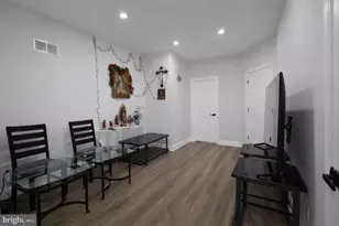 729 W 4th St, Wilmington, DE 19801 - Photo 12