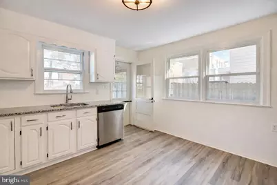 1909 W 8th Street, Wilmington, DE 19805 - Photo 8