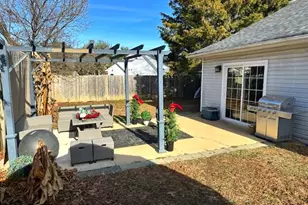 204 W Skeet Circle W, Bear, DE 19701 - Photo 1