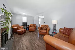 37 W Salisbury Dr, Wilmington, DE 19809 - Photo 10