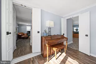 37 W Salisbury Dr, Wilmington, DE 19809 - Photo 32