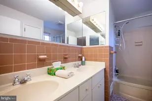 2409 Sweet Briar Rd, Wilmington, DE 19810 - Photo 30