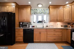 2409 Sweet Briar Rd, Wilmington, DE 19810 - Photo 14
