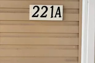 221A Highland Blvd, New Castle, DE 19720 - Photo 2