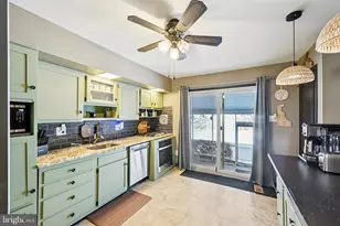 217 Southerland Dr, New Castle, DE 19720 - Photo 14