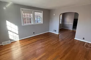 1815 Maple St, Wilmington, DE 19805 - Photo 2