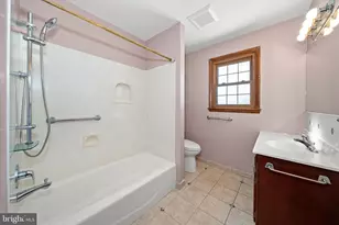 2423 W Parris Dr, Wilmington, DE 19808 - Photo 22