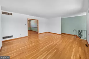 2423 W Parris Dr, Wilmington, DE 19808 - Photo 6