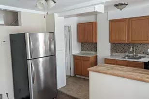 916 Dover Ave, Elsmere, DE 19805 - Photo 8