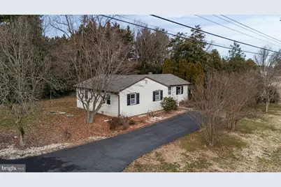 2481 N Dupont Parkway, Middletown, DE 19709 - Photo 2