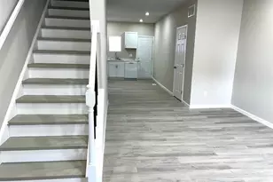 2203 N Pine St, Wilmington, DE 19802 - Photo 2