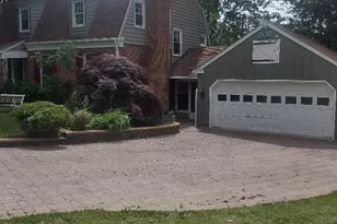 205 Edgewood Dr, Wilmington, DE 19809 - Photo 1