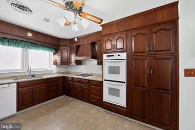 289 W Chestnut Hill Road, Newark, DE 19713 - Photo 14