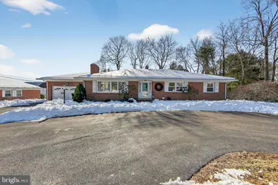 289 W Chestnut Hill Road, Newark, DE 19713 - Photo 1