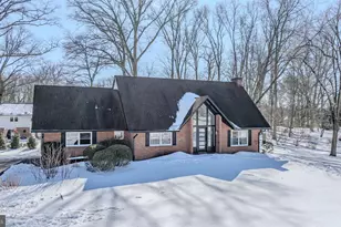 2400 W Heather Rd, Wilmington, DE 19803 - Photo 2