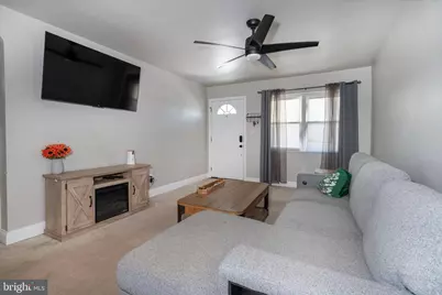 309 Hazlett Road, New Castle, DE 19720 - Photo 4