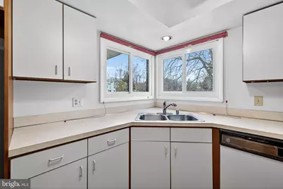 2101 Creekside Drive #33, Newark, DE 19711 - Photo 16