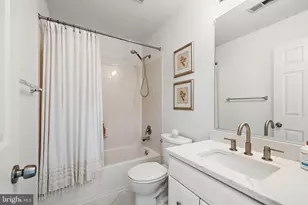 506 E Boxborough Dr, Wilmington, DE 19810 - Photo 24